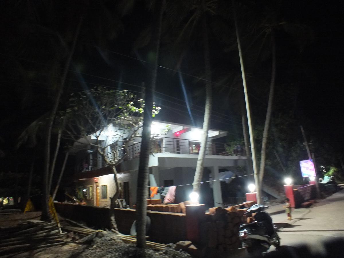 Sea View Holiday Home Malvan Exterior photo
