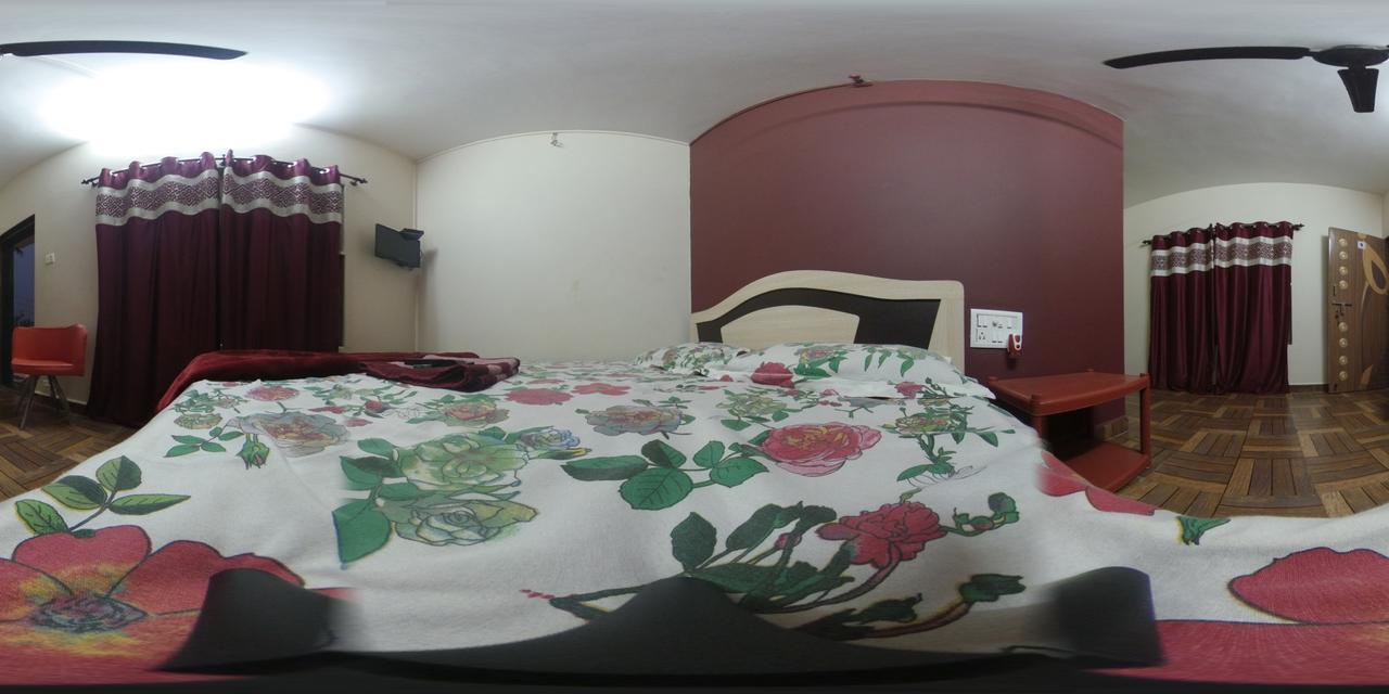 Sea View Holiday Home Malvan Exterior photo