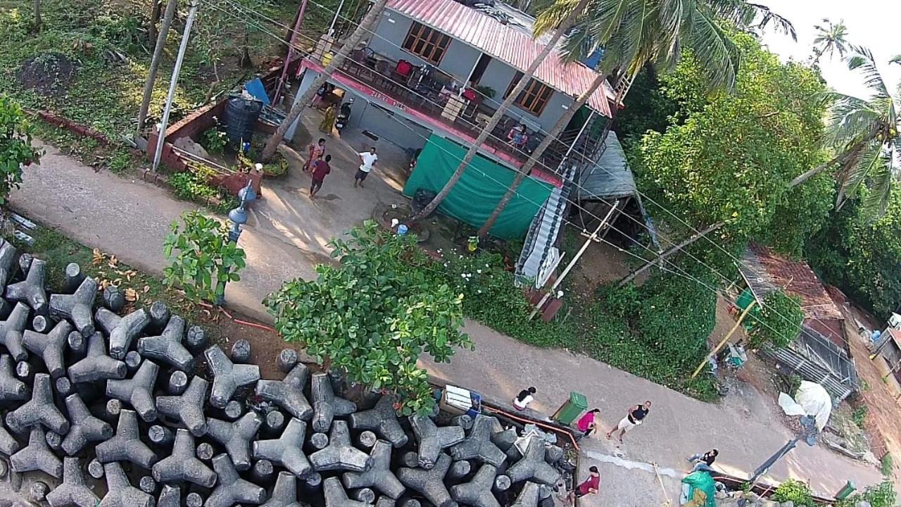 Sea View Holiday Home Malvan Exterior photo