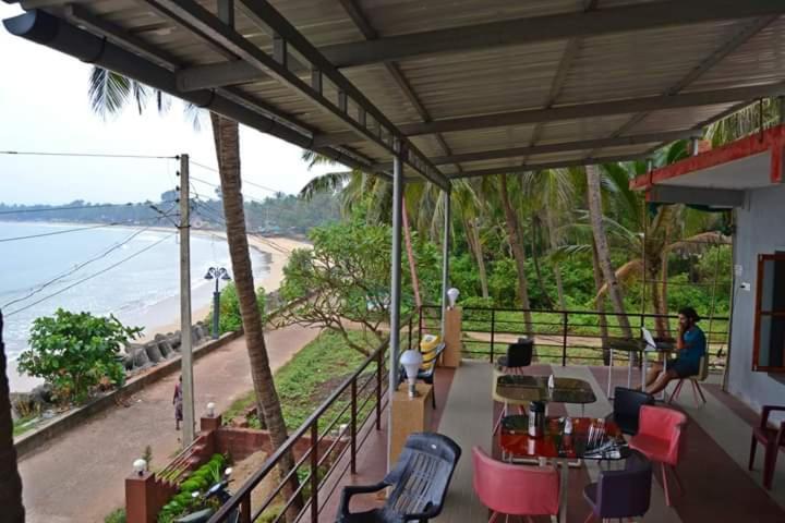 Sea View Holiday Home Malvan Exterior photo